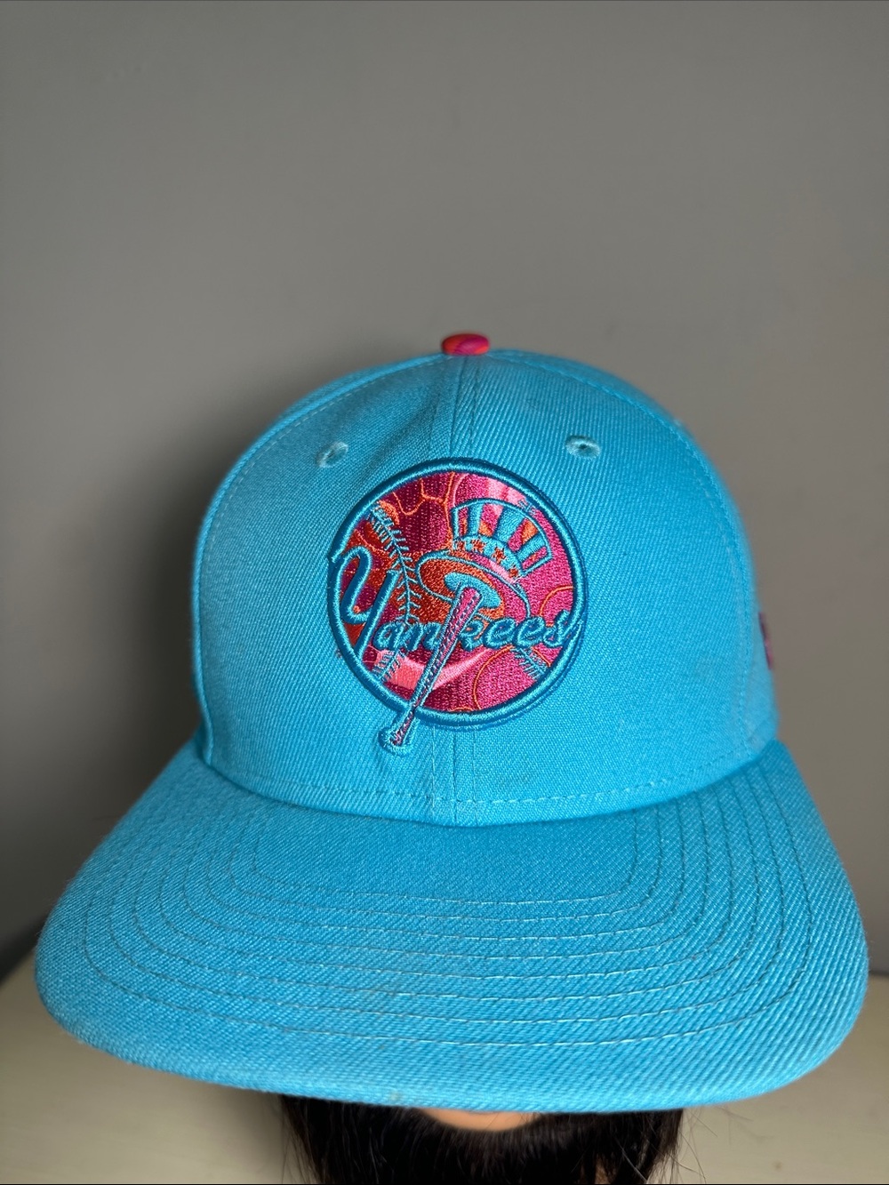 New Era New York Yankees bright blue and pink Snapback Cap